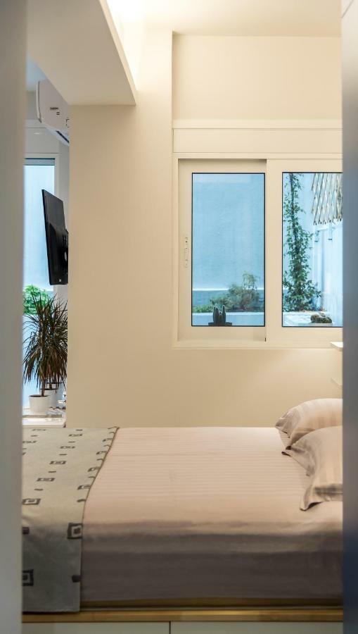 אתונה Central Cozy Studio With A Secret Garden מראה חיצוני תמונה